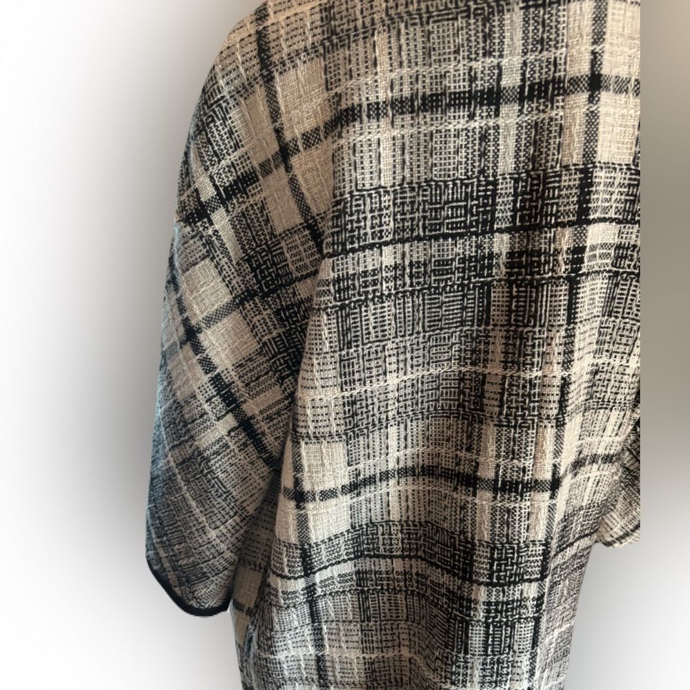 Cynthia Rowley Black and White Plaid Cardigan | EUC | XS - Picture 9 of 11